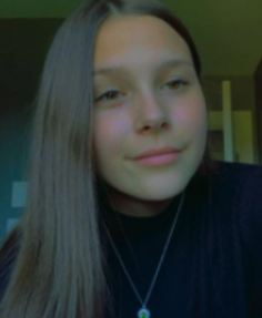 Anellah Orosz.png